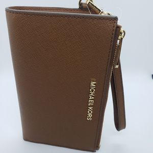 Nwt Michael kors large double zip wristlet luggage